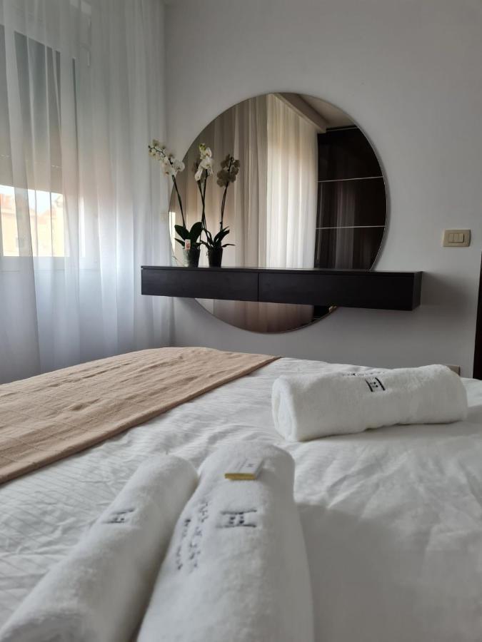 Harmony Apartmani อารันเยโลวัคส์ ภายนอก รูปภาพ