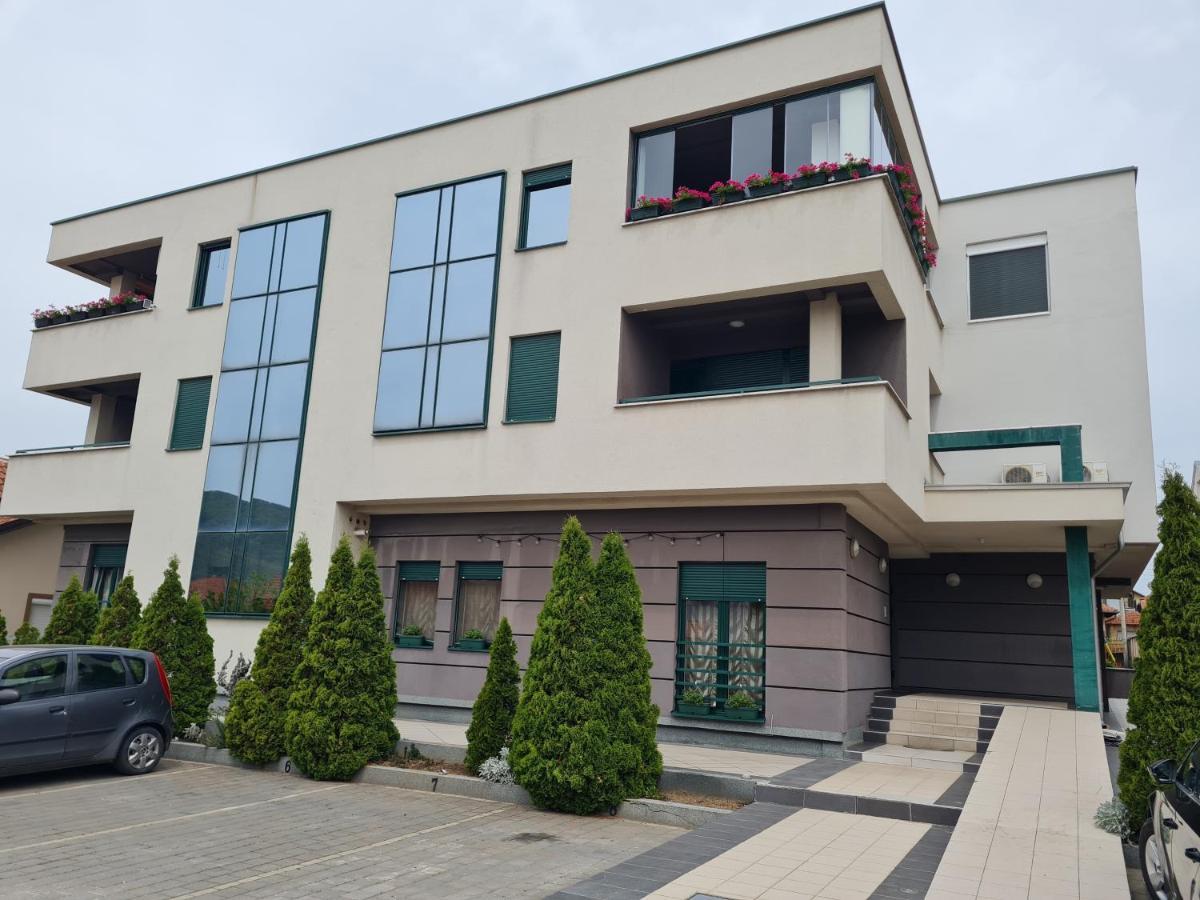 Harmony Apartmani อารันเยโลวัคส์ ภายนอก รูปภาพ
